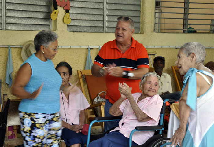 anciana 102 años fiesta5