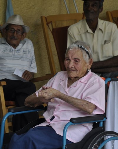 anciana 102 años fiesta6