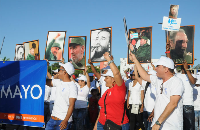 desfile primero mayo5