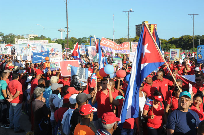 desfile primero mayo6