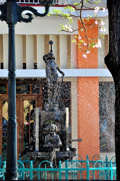 escultura guantanamera 1