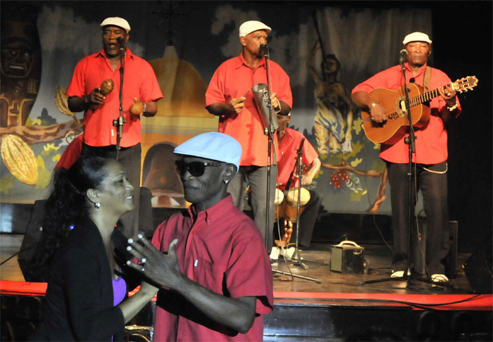 festival changui puertas