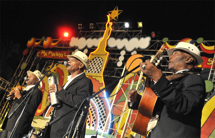 12 gala carnaval Guantánamo 2015