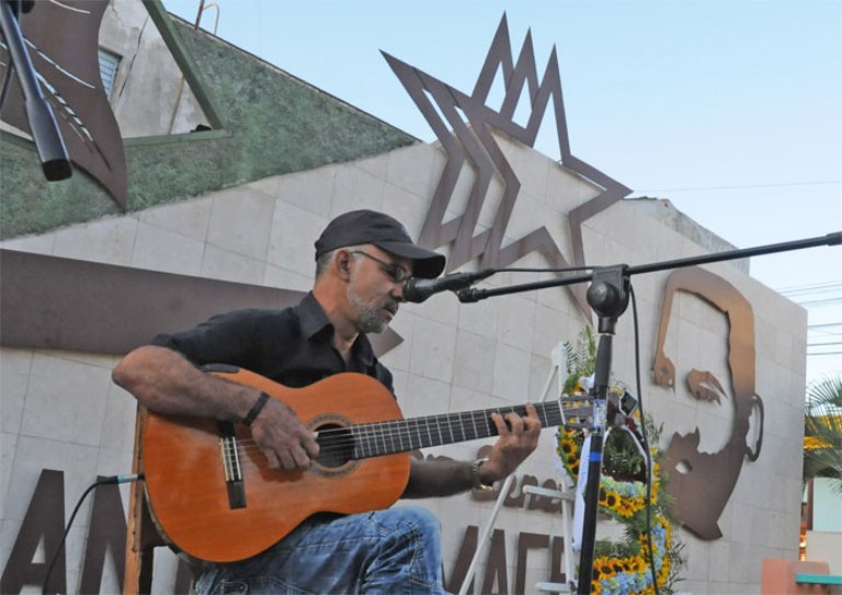 homenaje maceo6
