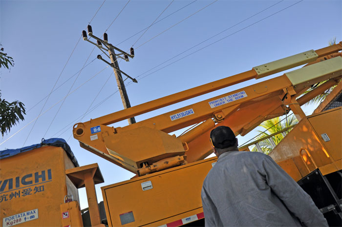 linieros empresa electrica3