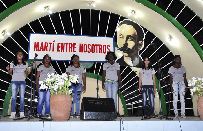 guantánamo desfila 10