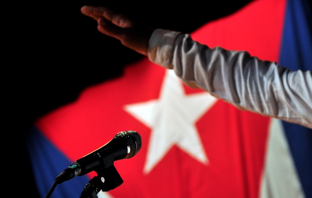 13 bandera cubana