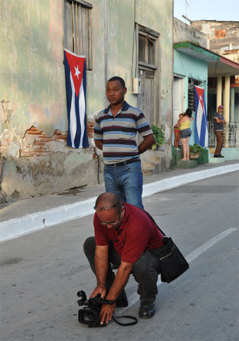 16 bandera cubana