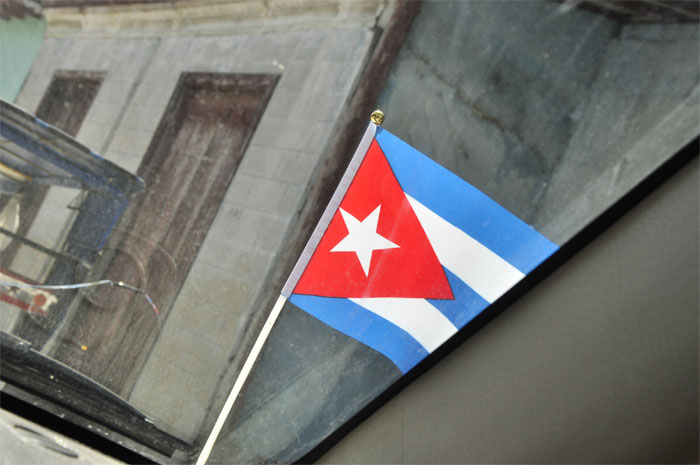 9 bandera cubana