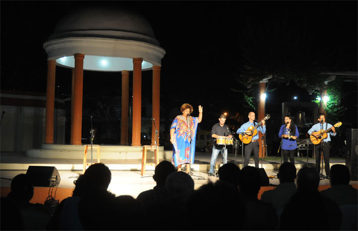 momentos jornada cancion politica11