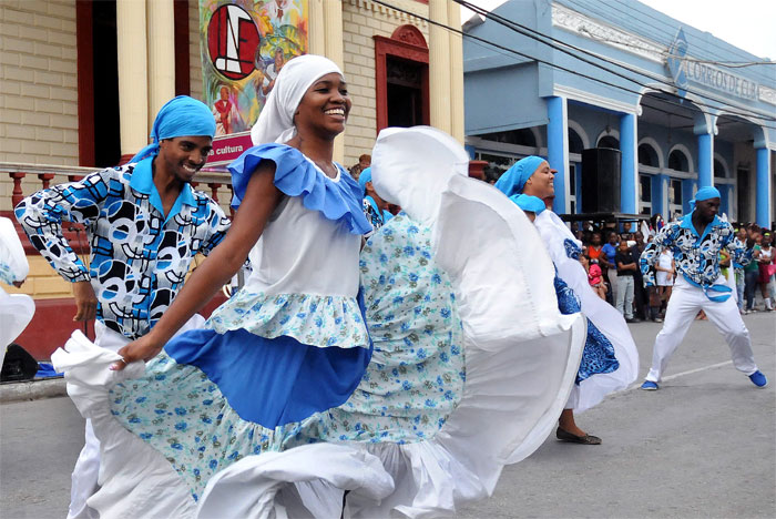 mujer guantanamera13