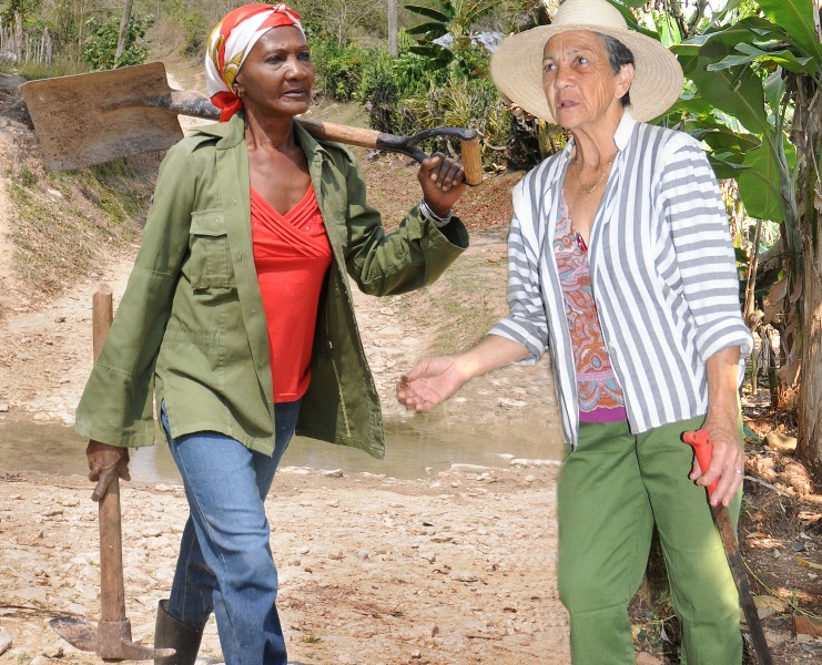 mujeres trabajadoras campo portada