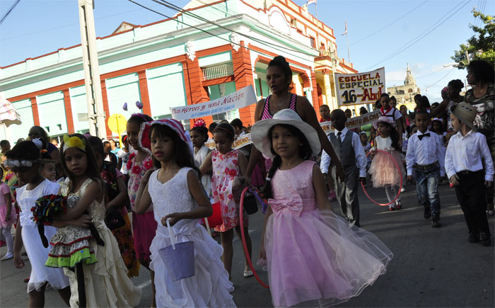 desfile martiano 12