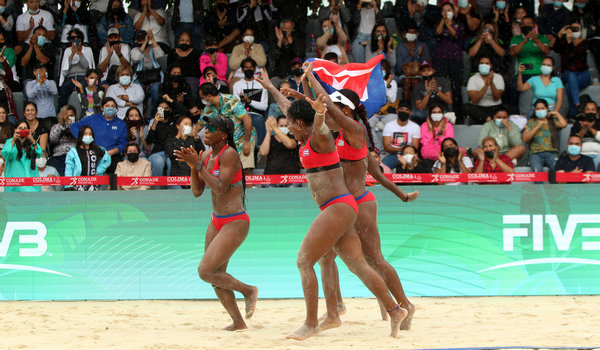 21 PreolímpicoF Cuba ORO y Boleto