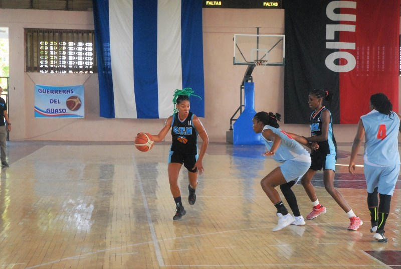 baloncesto femenino gtmo