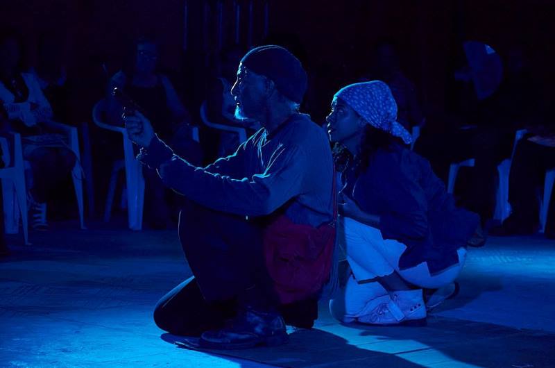 2Obra de teatro