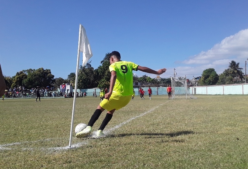 1. Fútbol