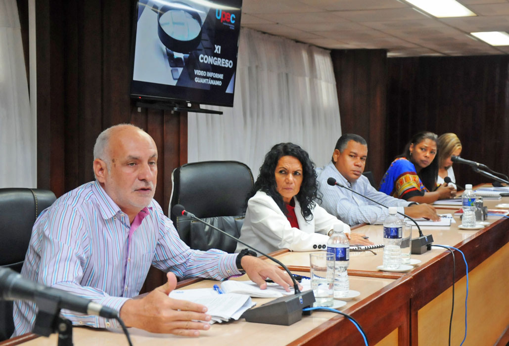asamblea upec8