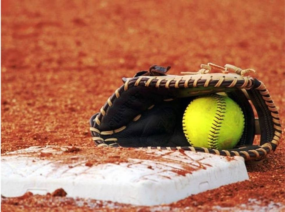 Softbol foto