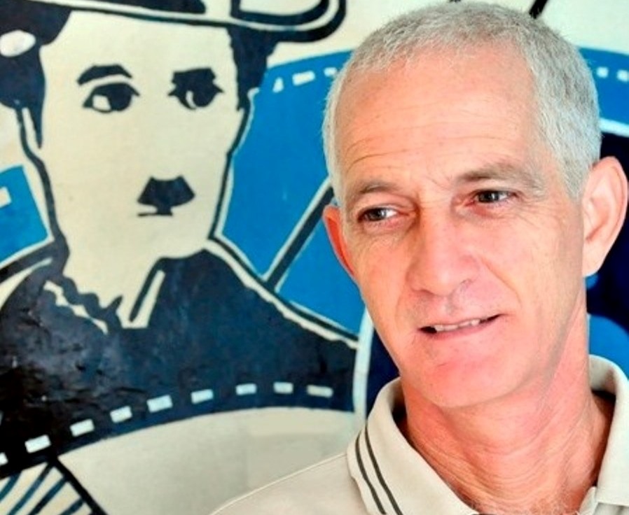 Juan Carlos Vallinas portada