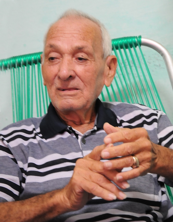 roberto rivera combatiente