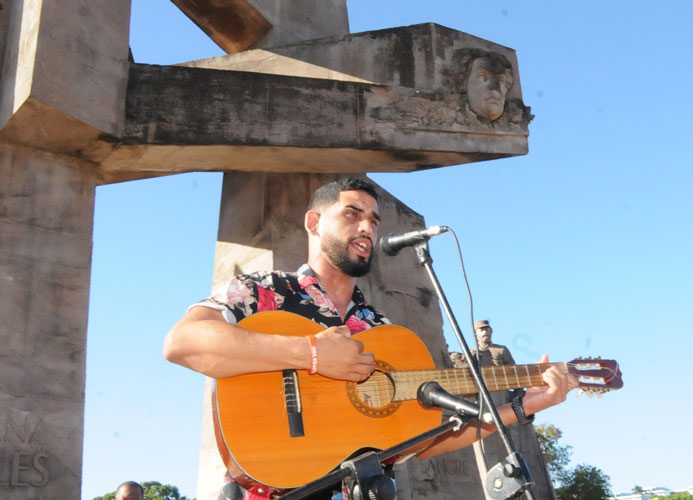 tributo 27 noviembre