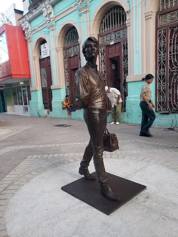 estatua enriqueta favez