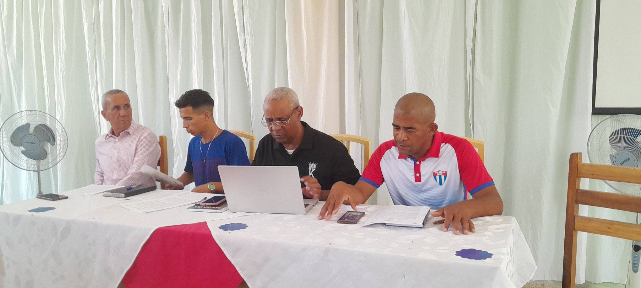 plenaria educacion fisica
