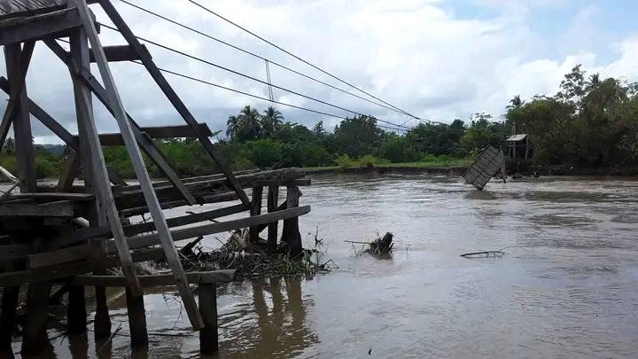 puente peatonal baracoa