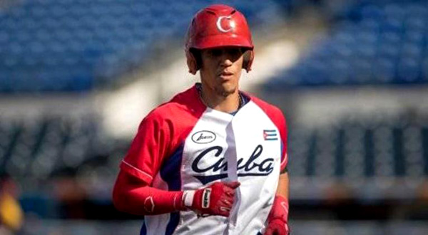 24 Andrys Perez 02