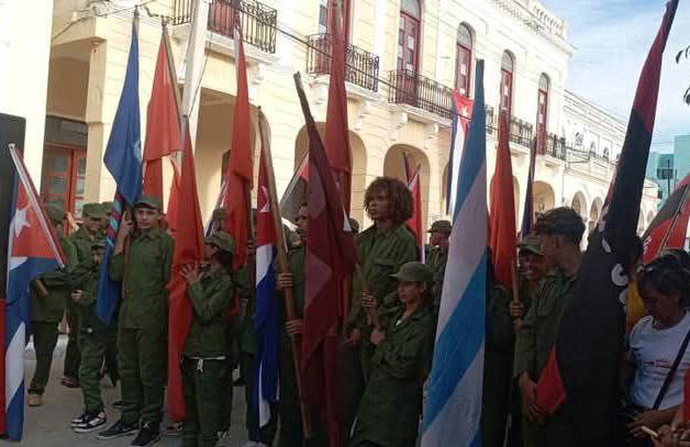 0201 reedicion caravana bayamo