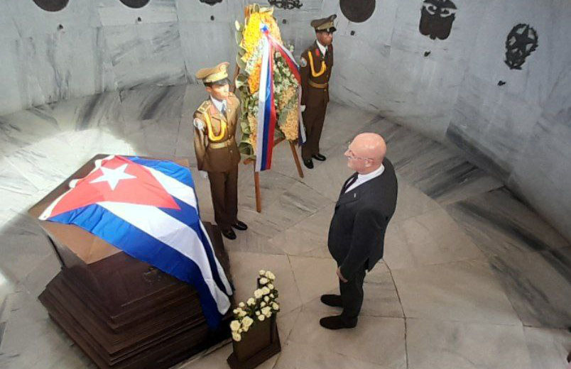 0403 vicepresidente ruso rindio tributo a fidel2