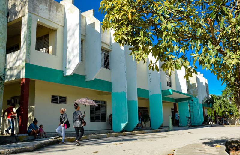 1223 cacocum holguin salud5