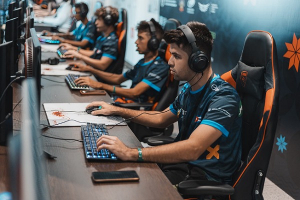 25 eSport Clasificatorio Estudiantes