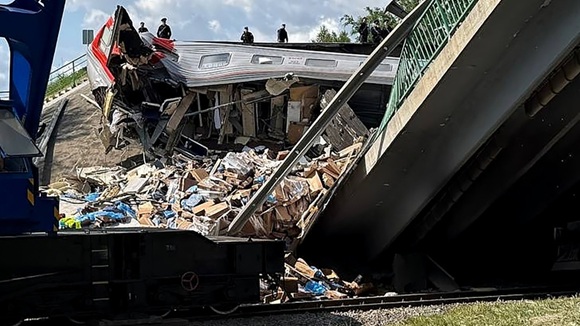 acto terrorista rusia descarrilamiento de tren