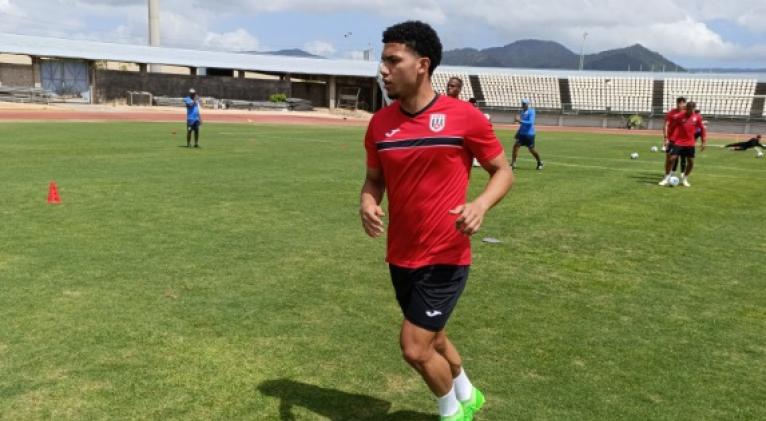 karel perez entrena en ttb
