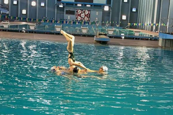 25 Entrenamiento natación artística 5