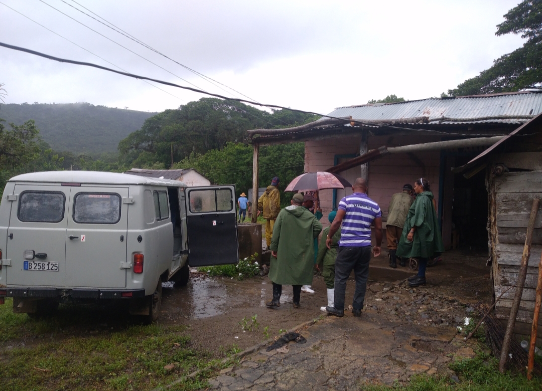 Screenshot 2025 10 28 16 51 20 381 com.miui.gallery edit