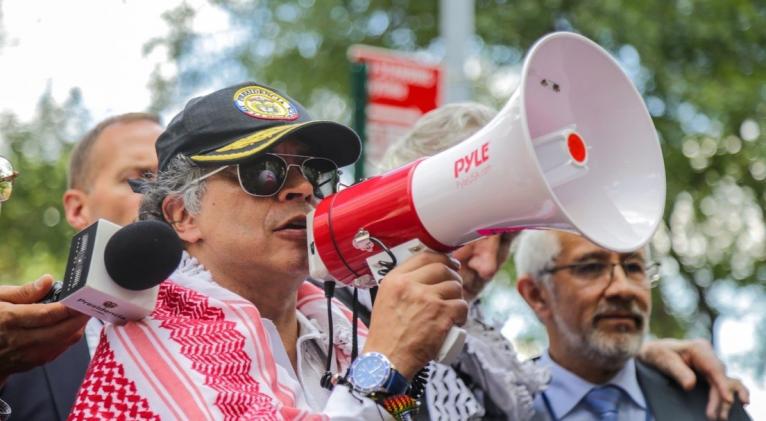 68d7cade59bf5b1fa1202426