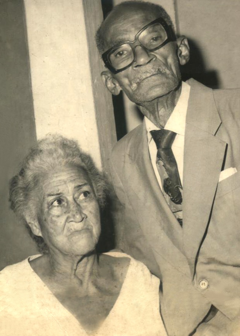 Estelvina junto a Sindo Garay