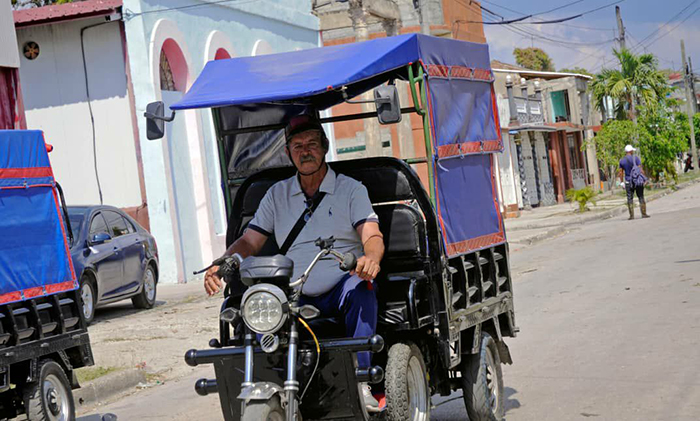 0 17 triciclos guantanamo 1