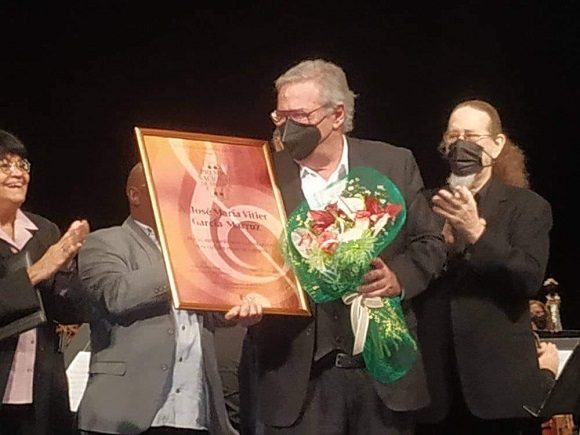 José María Vitier García Marruz premio nacional de musica 1 580x435