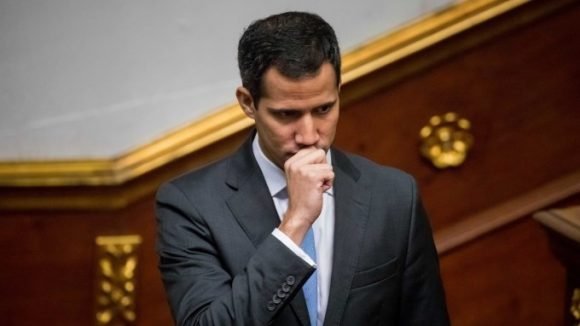 Juan Guaidó se desinfla 580x326