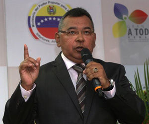 NESTOR REVEROL