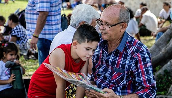 abuelo y nino Cuba