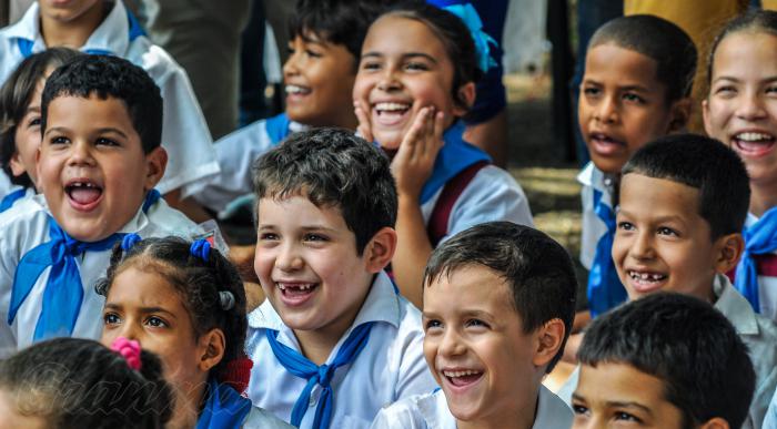 0414 derechos humanos