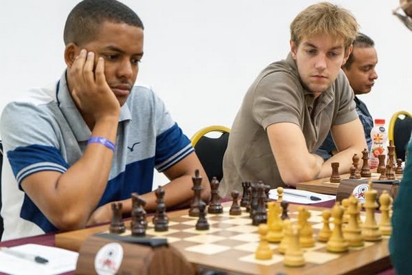 25 Dylan en el Carlos Torre