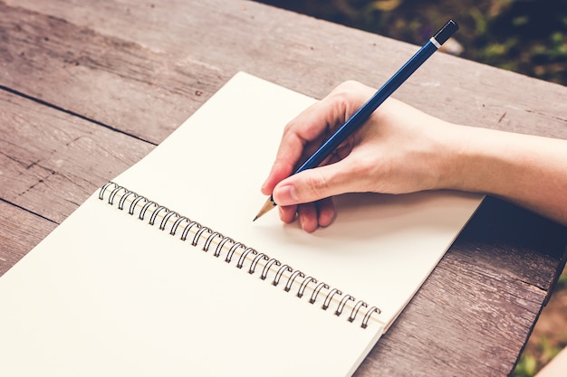escritores imagen ilustrativa