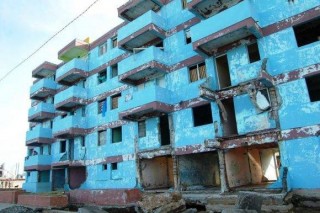 edificio de apartamentos en Baracoa