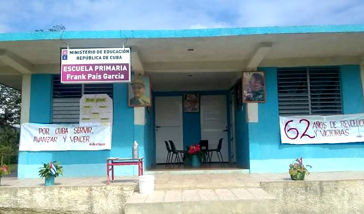 escuela CDR Yateras